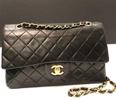 chanel 2.55 bag sizes|Chanel 2.55 vintage shop online.